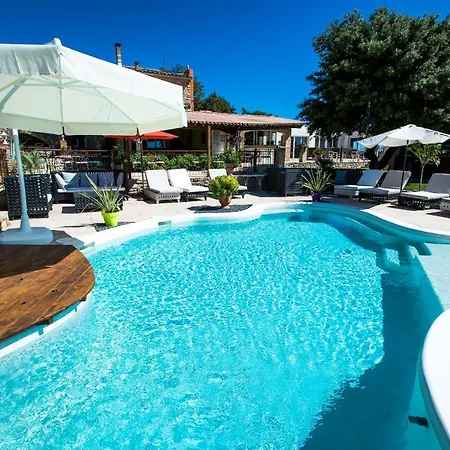 Les En Cevennes Chalet *